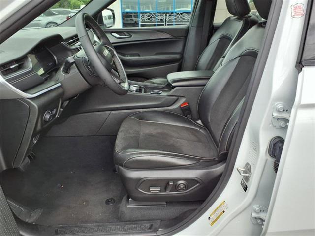 used 2024 Jeep Grand Cherokee L car, priced at $35,732