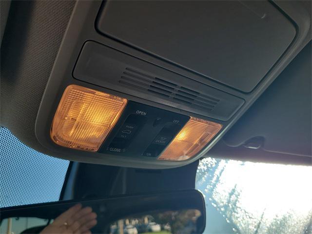 used 2022 Honda Pilot car, priced at $25,961