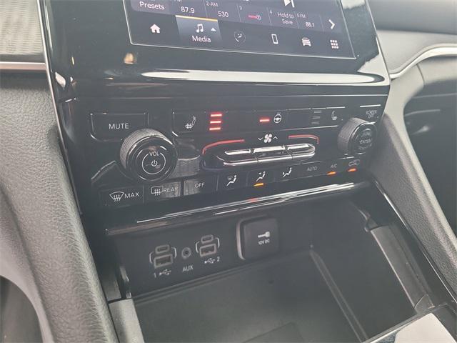 used 2023 Jeep Grand Cherokee car, priced at $30,168