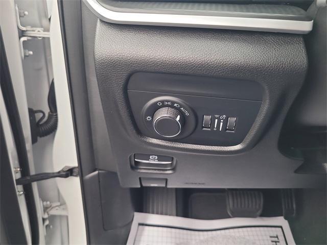 used 2023 Jeep Grand Cherokee car, priced at $30,168