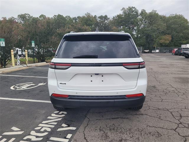 used 2023 Jeep Grand Cherokee car, priced at $30,168