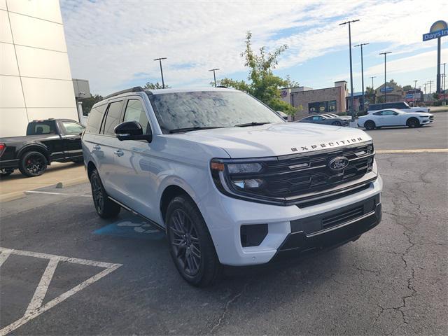new 2025 Ford Expedition car, priced at $83,356