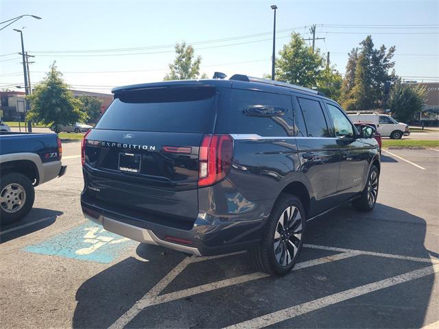 new 2025 Ford Expedition car, priced at $79,226