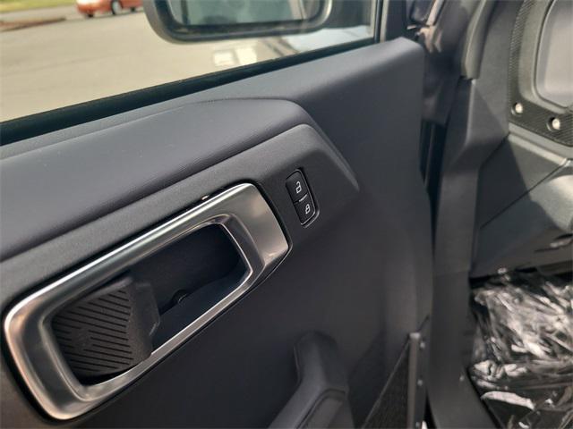 new 2025 Ford Bronco car, priced at $52,916