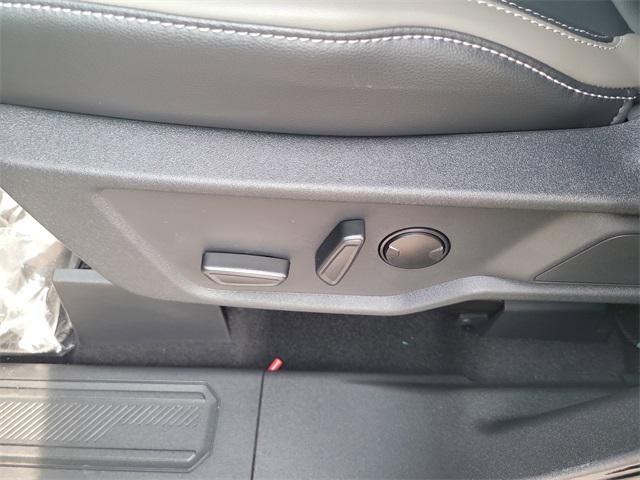 new 2025 Ford Bronco car, priced at $52,916