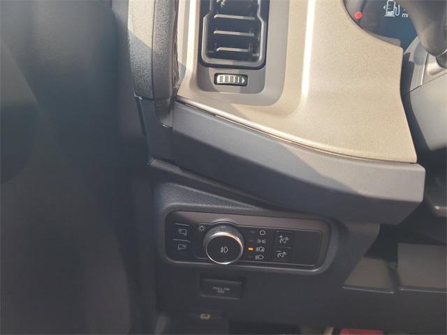 new 2025 Ford Bronco car, priced at $52,916