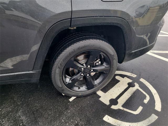 used 2023 Jeep Grand Cherokee L car, priced at $25,681