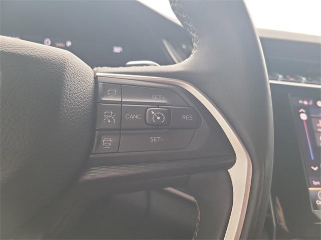 used 2023 Jeep Grand Cherokee L car, priced at $25,681