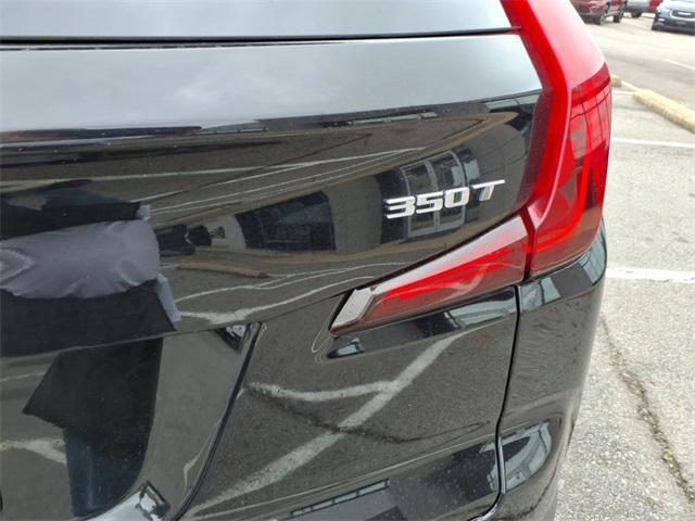used 2021 Cadillac XT4 car, priced at $28,981