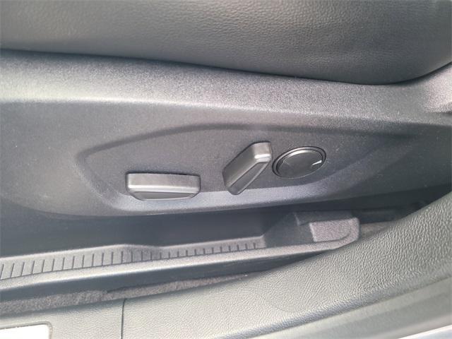 used 2024 Ford Edge car, priced at $31,113