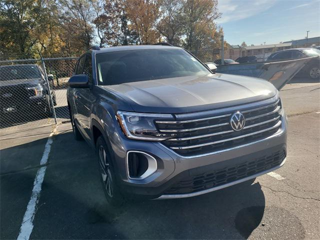 used 2025 Volkswagen Atlas car, priced at $36,599