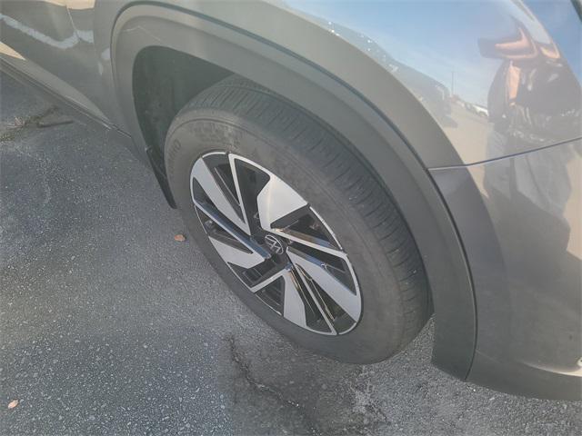 used 2025 Volkswagen Atlas car, priced at $36,599