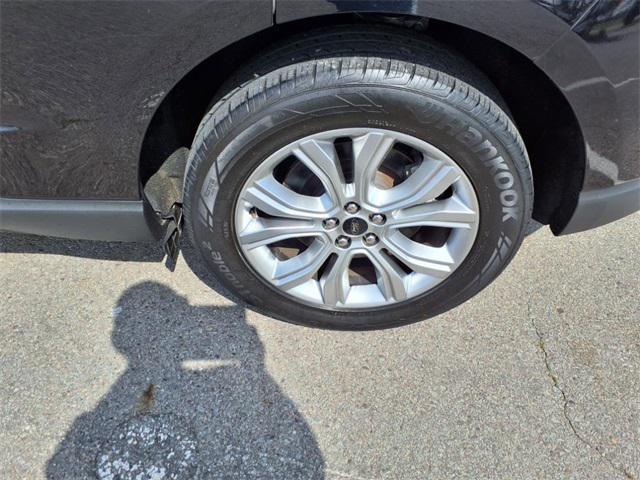 used 2023 Ford Edge car, priced at $24,566
