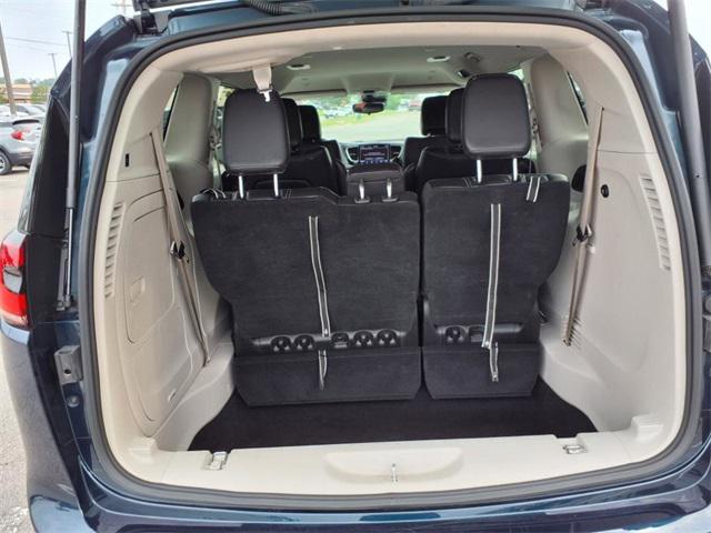 used 2023 Chrysler Pacifica Hybrid car, priced at $29,911
