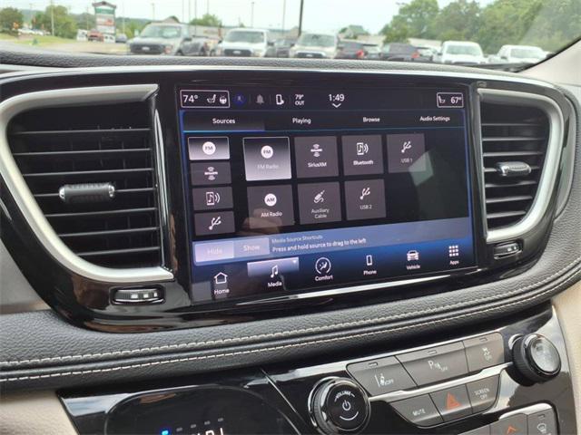 used 2023 Chrysler Pacifica Hybrid car, priced at $29,911