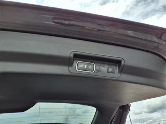 used 2023 Ford Explorer car, priced at $27,478