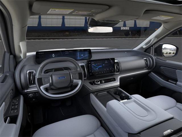 new 2025 Ford Expedition car, priced at $80,230