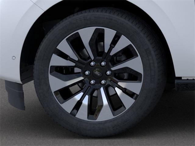 new 2025 Ford Expedition car, priced at $80,230