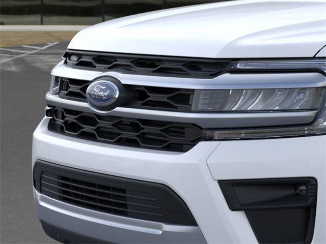 new 2024 Ford Expedition car, priced at $59,898