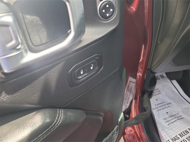 used 2021 Jeep Wrangler Unlimited car, priced at $33,361