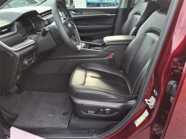used 2023 Jeep Grand Cherokee car, priced at $36,190