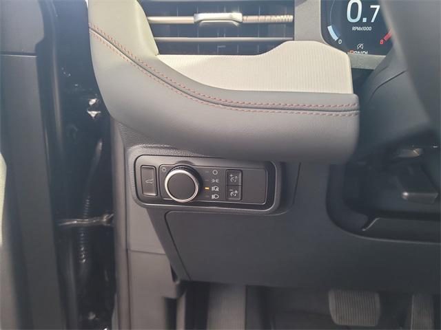 new 2025 Ford Explorer car, priced at $41,053