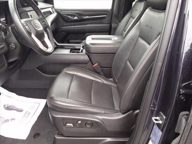 used 2023 GMC Yukon XL car, priced at $60,556