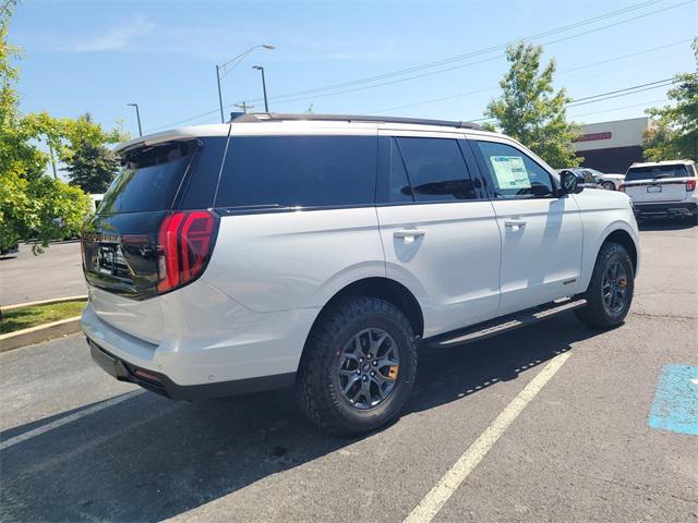 new 2025 Ford Expedition car, priced at $83,044