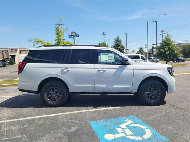 new 2025 Ford Expedition car, priced at $83,044