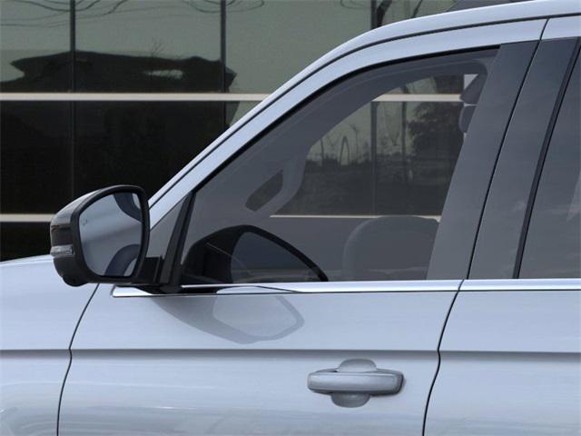 new 2025 Ford Expedition car, priced at $72,065