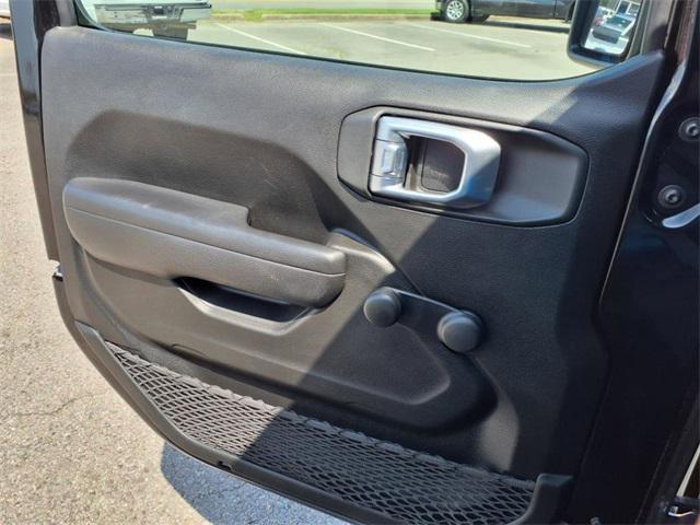 used 2022 Jeep Gladiator car, priced at $29,489