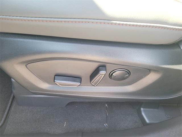 new 2025 Ford Explorer car, priced at $42,871