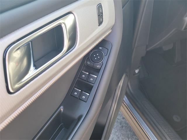 new 2025 Ford Explorer car, priced at $42,871