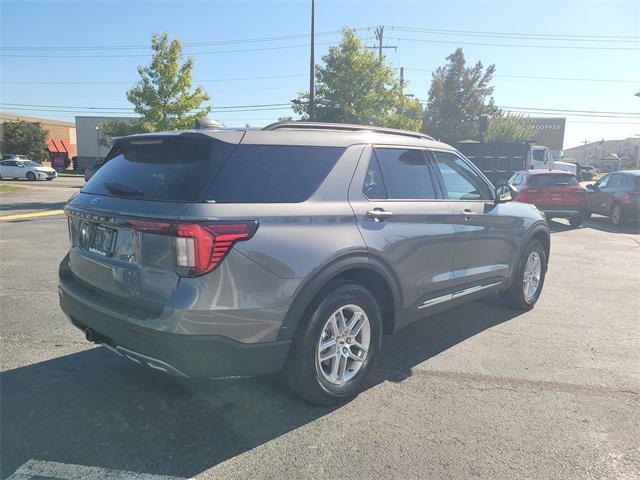 new 2025 Ford Explorer car, priced at $42,871