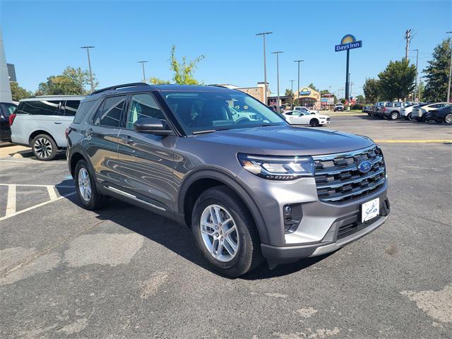 new 2025 Ford Explorer car, priced at $42,871