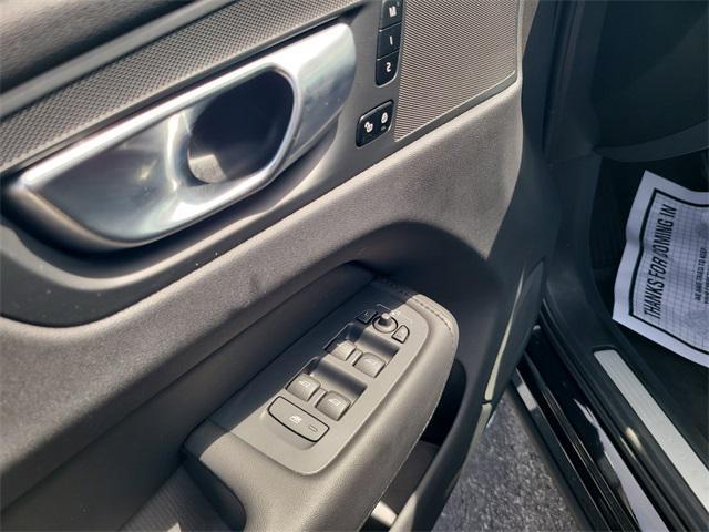 used 2024 Volvo XC60 car, priced at $37,220