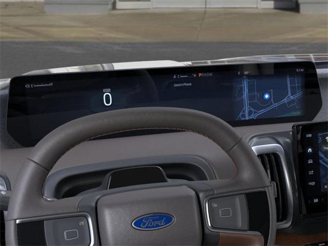 new 2025 Ford Expedition car, priced at $85,810