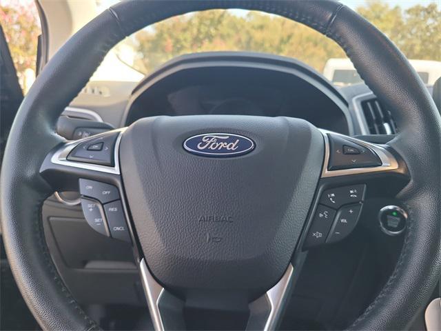 used 2024 Ford Edge car, priced at $25,032
