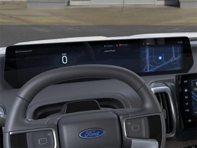 new 2025 Ford Expedition car, priced at $85,140