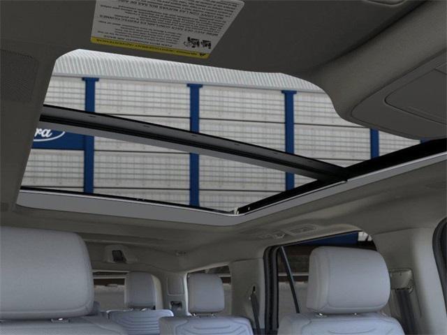 new 2025 Ford Expedition car, priced at $88,131