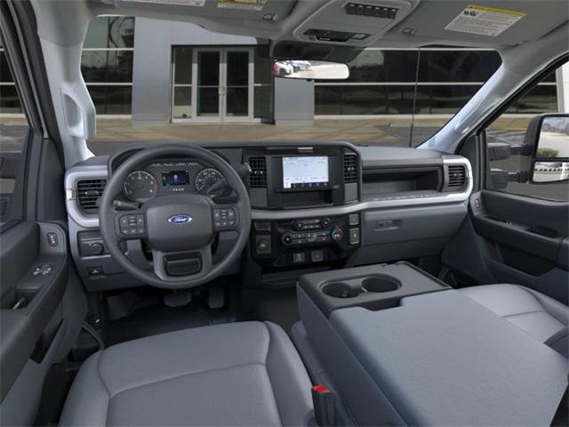new 2026 Ford F-450 car, priced at $60,325