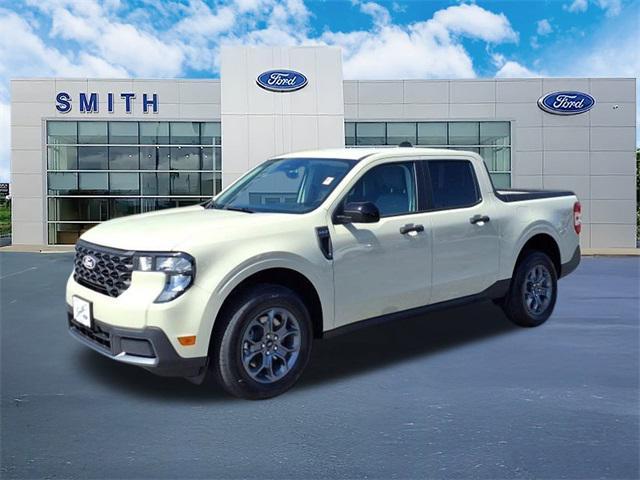 new 2025 Ford Maverick car, priced at $35,025