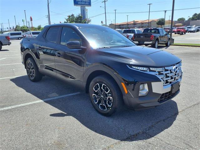 used 2023 Hyundai SANTA CRUZ car, priced at $24,316