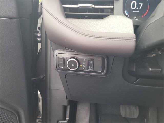 new 2025 Ford Explorer car, priced at $51,549