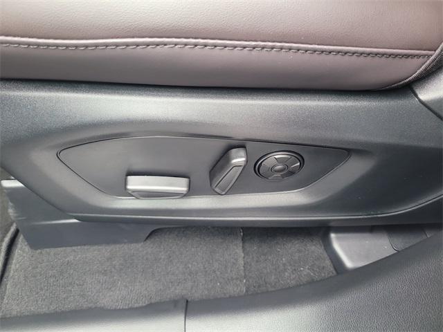 new 2025 Ford Explorer car, priced at $51,549