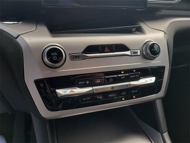 used 2022 Ford Explorer car, priced at $33,536