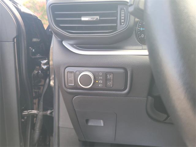 used 2022 Ford Explorer car, priced at $33,536