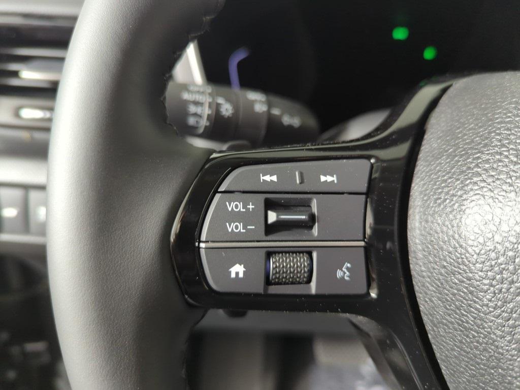 new 2025 Honda Pilot car, priced at $44,995