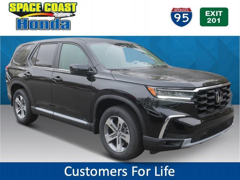 new 2025 Honda Pilot car, priced at $44,995