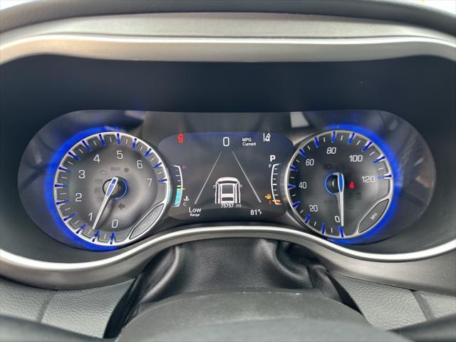 used 2022 Chrysler Pacifica car, priced at $20,551